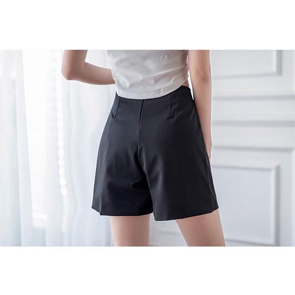 レディース パンツ ショートパンツ シンプル フレア  夏パンツ ショート丈 ボトムス 無地 黒 ブラック 春夏秋冬　ch2015 |  | 08