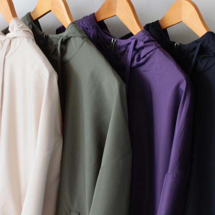 レディース パーカー ハーフ ジップ ナイロン フード ポケット スポーツ 運動 ウェア 無地 防寒 (メ) |  | 18