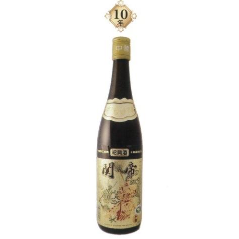 関帝　陳年１０年紹興花彫酒（金ラベル）　600ml　17度、10年熟成ならではの華やか香りと優雅な味わいが堪能できます♪｜shoukoushu