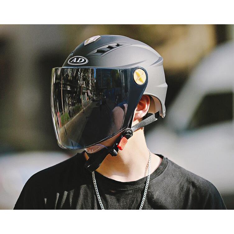 バイクヘルメット ジェット UVカット ヘルメット 夏 半帽 軽量 オートバイ 日焼け止め オートバイ フリーサイズ 通気 男女兼用 ハーフ