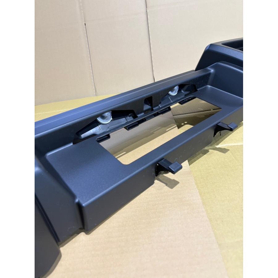 ジムニーシエラJB 74リヤバンパー(新車外し) R6年新車外し品 ジムニーシエラJB74新車外し 4型用センサー穴