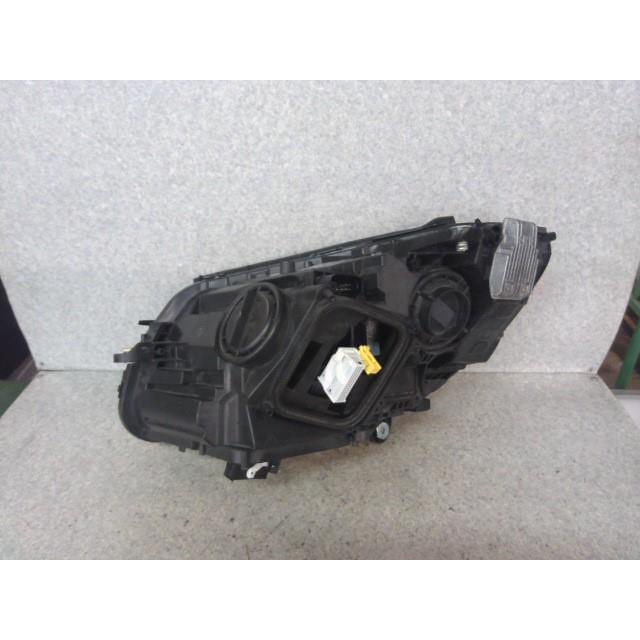 ベンツ Cクラス DAA-205077C 右 ヘッド ランプ ライト