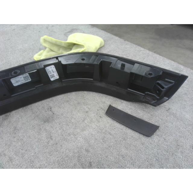 ベンツ Gクラス 3BA-463276 右Rオーバーフェンダー G63 AMG 4WD  659 A4638805803 46388058039999｜showa-metal-parts-s6｜06