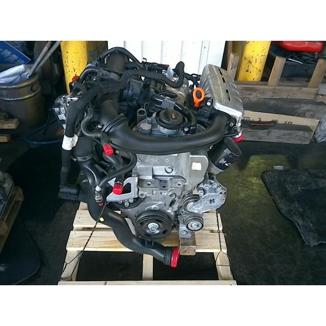 VW ゴルフトゥーラン DBA-1TCAV エンジン : 有限会社 昭和メタル 