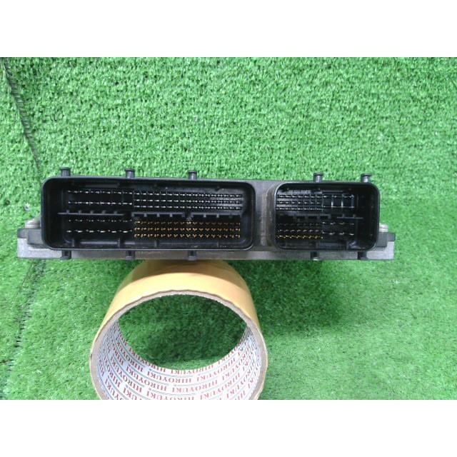 プリウスα DAA-ZVW41W エンジン コンピューター 070 275400-6762 89661 