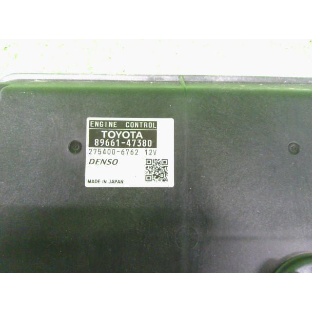 プリウスα DAA-ZVW41W エンジン コンピューター 070 275400-6762 89661 