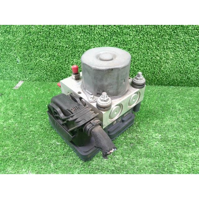 ヴォクシー DBA-ZRR80W ABSアクチュエーター 202 44540-28190