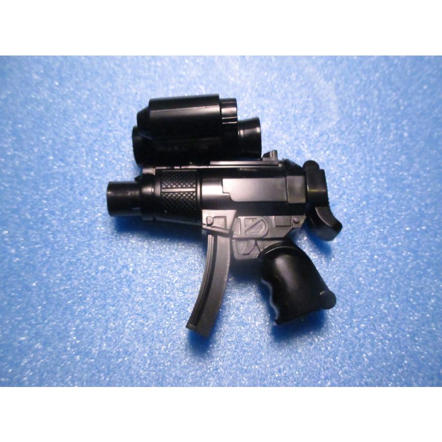 バンダイ レトロガチャ ディフォルメガン (6)ヘッケラー＆コックMP5A3