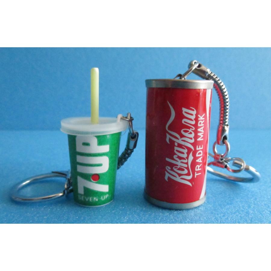 昭和レトロ セブンアップ＆コカコーラキーホルダー レトロガチャ【中古