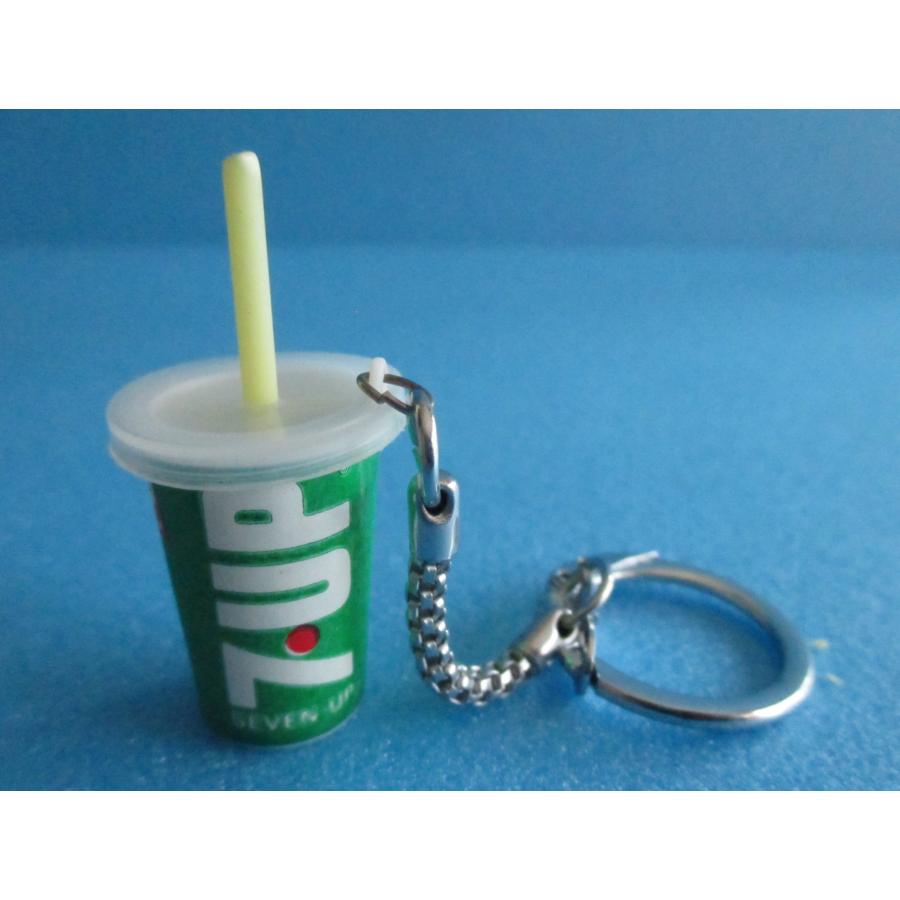 昭和レトロ セブンアップ＆コカコーラキーホルダー レトロガチャ【中古