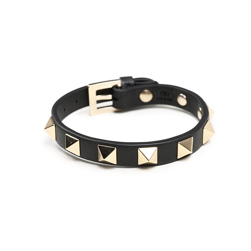 VALENTINO（ヴァレンティノ） ブラックブレスレット ロックスタッズ