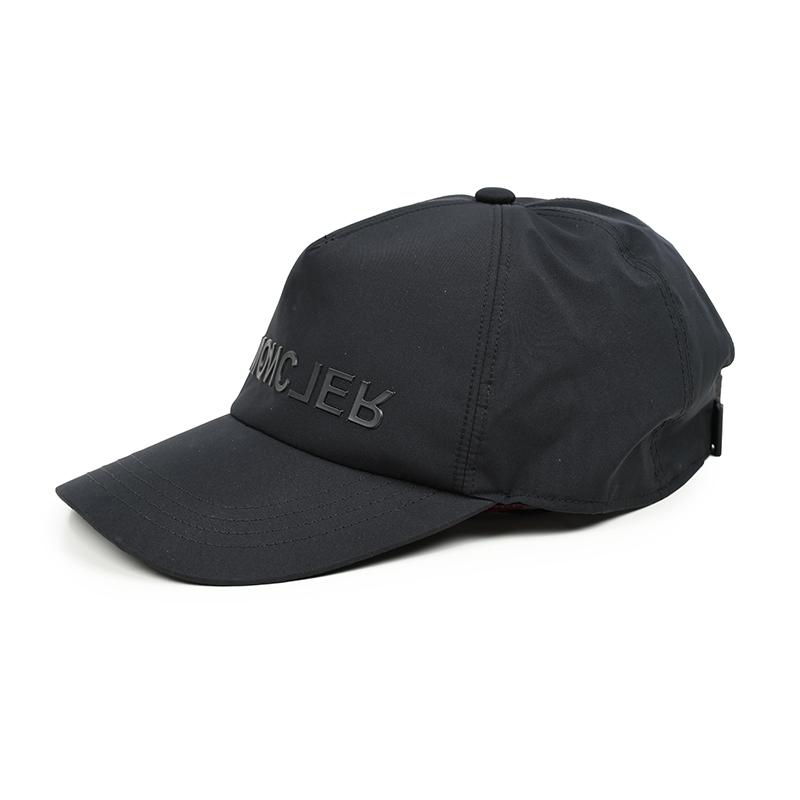 モンクレールブラックキャップ