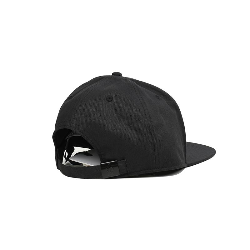 MONCLER モンクレール ブラックキャップ帽子 3B00005 0U082 999