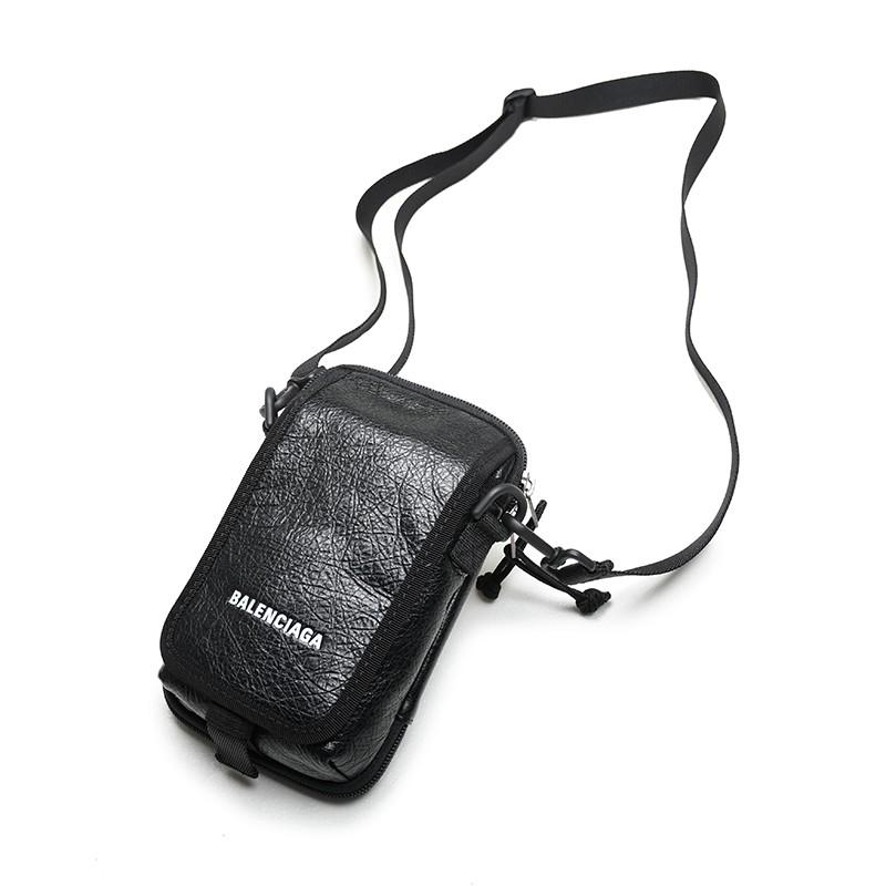 Balenciaga バレンシアガ Explorer Ctossb Pouch クロスボディバッグ 鞄 イタリア正規品 Db9c5 1000 新品 Www Aboregela Com