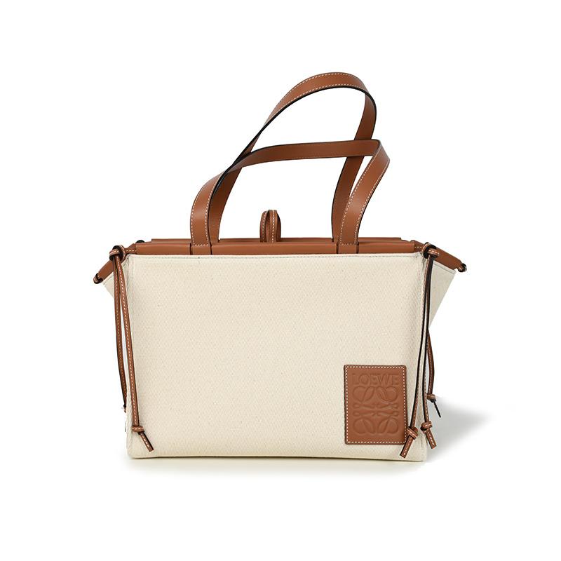 LOEWE 【訳あり商品】LOEWE ロエベ クッション トート スモール LOEWE 【訳あり商品】LOEWE ロエベ クッション トート スモール