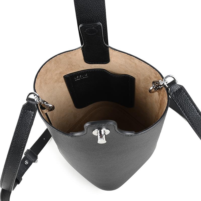 LOEWE（ロエベ） ぺブル バケットバッグ ミニ 鞄 AANBBBMX31 1100 