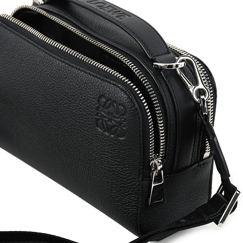 LOEWE（ロエベ） クロスボディ カメラバッグ ミニ ショルダーバッグ