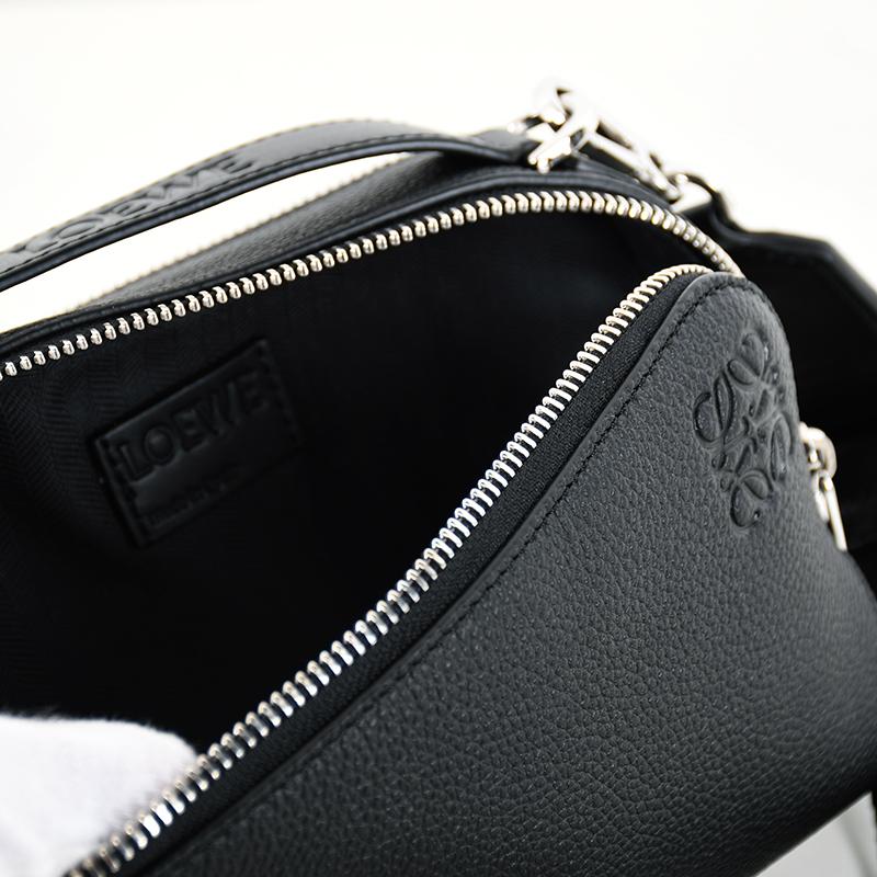 ロエベ　モノグラムショルダーバック　ユニセックス 楽天市場】LOEWE ロエベ ショルダーバッグ VERTICAL バーティカル