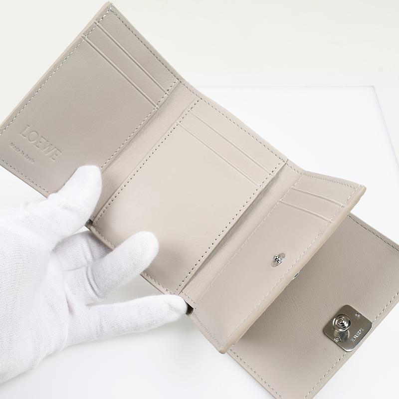 LOEWE ロエベ アナグラム トライフォールド ウォレット 三つ折り財布  