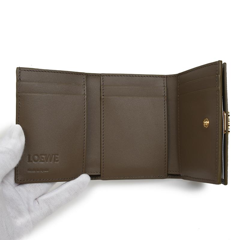 LOEWE（ロエベ） アナグラム トープ トライフォールド ウォレット 三