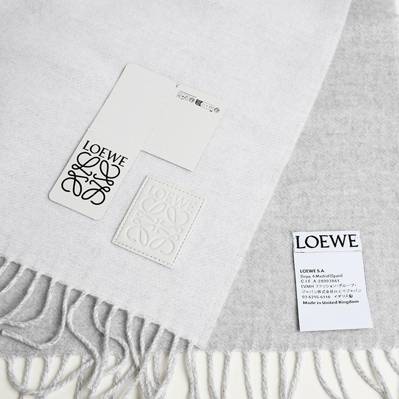 LOEWE（ロエベ） アイボリーマフラー ロゴパッチ ウールカシミヤ
