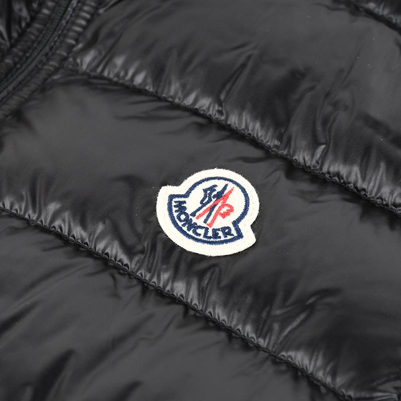 MONCLER モンクレール GUIメンズ ブラックライトダウンベスト イタリア正規品 新品 | MONCLER | 02