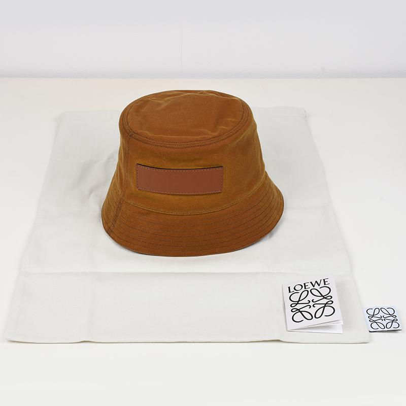本日限定値下げ　LOEWE バケットハット ブラウン LOEWE（ロエベ） ワックスドキャンバス バケットハット K820HB1X75