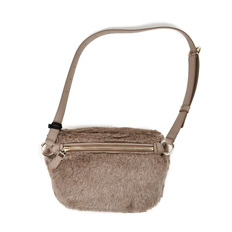 Max Mara マックスマーラ BANANE テディ サンド ボディバッグ Max Mara マックスマーラ BANANE テディ サンド ボディバッグ