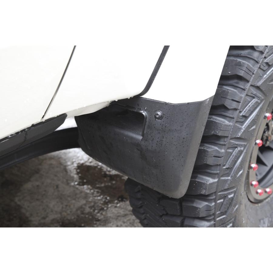 フロントマッドフラップスムージングパネル・ランクル70(GRJ76