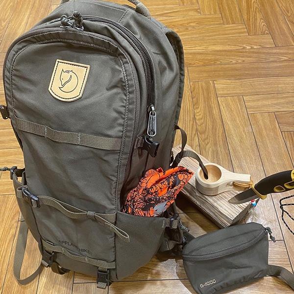 リランラン15枚 FJALL RAVEN/フェールラーベン】Lappland Hike 15 | Crypto