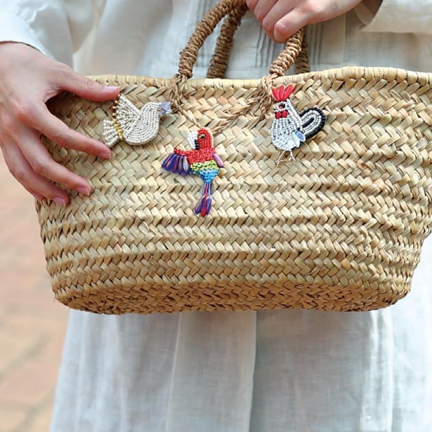 トーホー TOHO ビーズ刺繍で作る ブローチキット TORI 鳥 | ビーズ刺繍