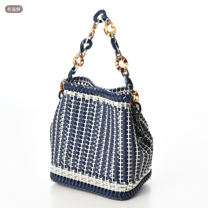 総ビーズ ハンドバッグ ホワイト ゴールドチェーン Cinch Mini | Latte Leather Mini Bag | JIMMY CHOO