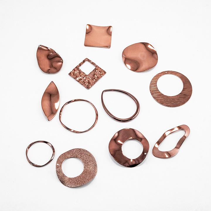 HM　イヤリング　アンティークブロンズ　チョコカラーメタル　マーキス　リーフ型 クラフトハートトーカイ チョコカラー メタルマーキス プレート 1穴 約