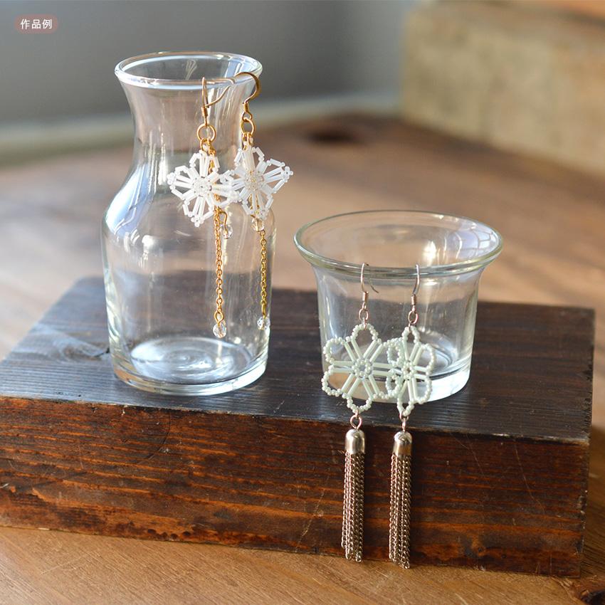 ２つセット　ハンドメイド　ビーズ&レース　花瓶式 2つセット ハンドメイド ビーズ&レース 花瓶式