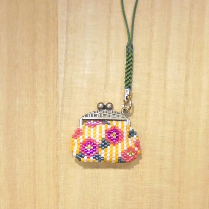 デリカビーズ　薔薇　がま口ポーチ　ポシェット デリカビーズ 薔薇 がま口ポーチ ポシェット デリカビーズ 薔薇