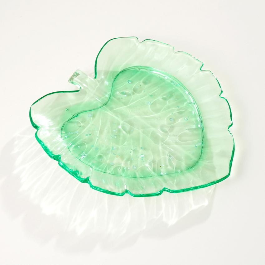 2液性レジン 推奨 雑貨シリコンモールド トレーリーフ 大 10-4069