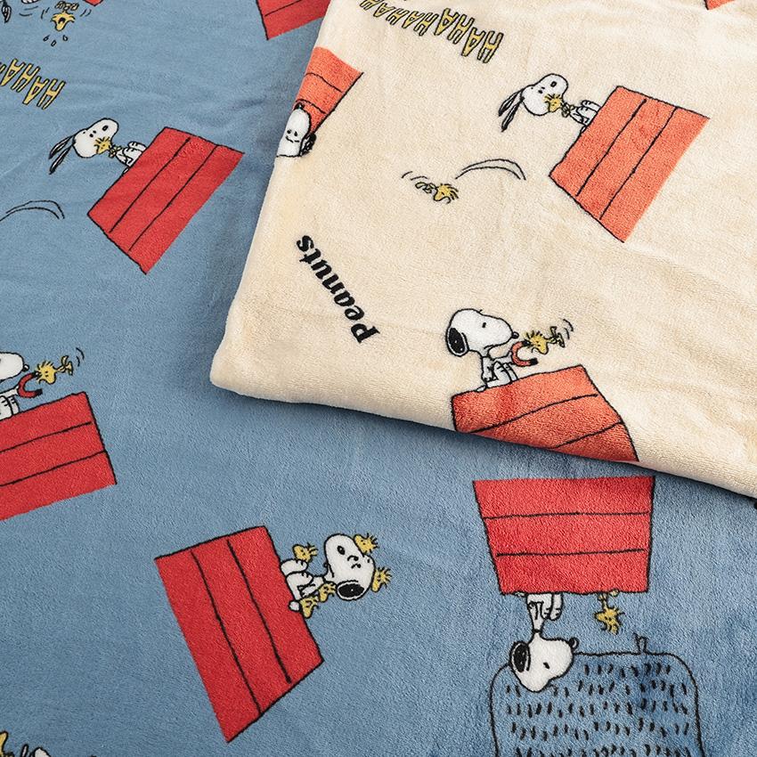 SNOOPY（スヌーピー） ピーナッツ ドッグハウス柄 マイクロフランネル