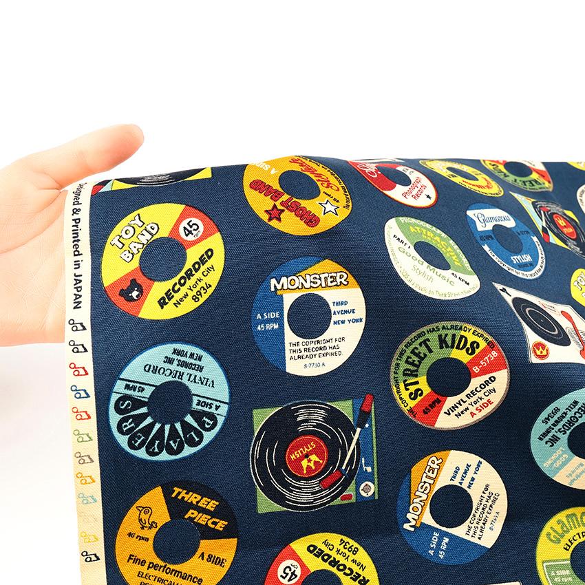 レコード柄 オックス 50cm カットクロス | 生地 布 布地 はぎれ カット