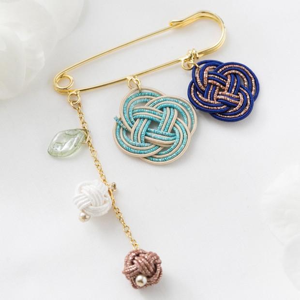 水引キット 菜の花結びのかぶとピン スカイ Piece ピース キンキ 水引 キット ハンドメイド アクセサリー 手芸材料の通販シュゲールyahoo 店 通販 Yahoo ショッピング