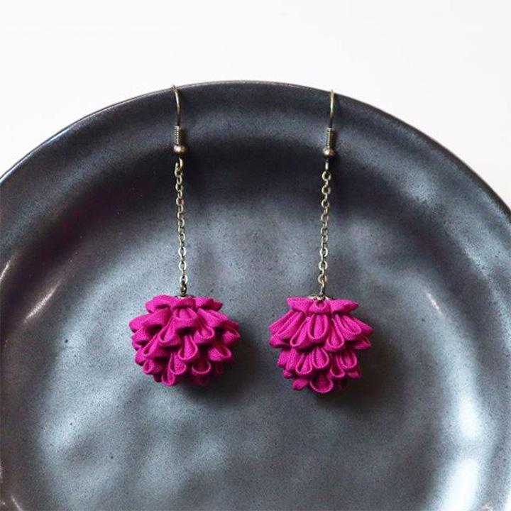 清原 普段づかいのつまみ細工キット ミニくす玉ピアス フィッシャーピンク Tuk 02 手芸キット 手作りキット ソーイング クラフト おしゃれ 上品 アクセサリー 手芸材料の通販シュゲールyahoo 店 通販 Yahoo ショッピング