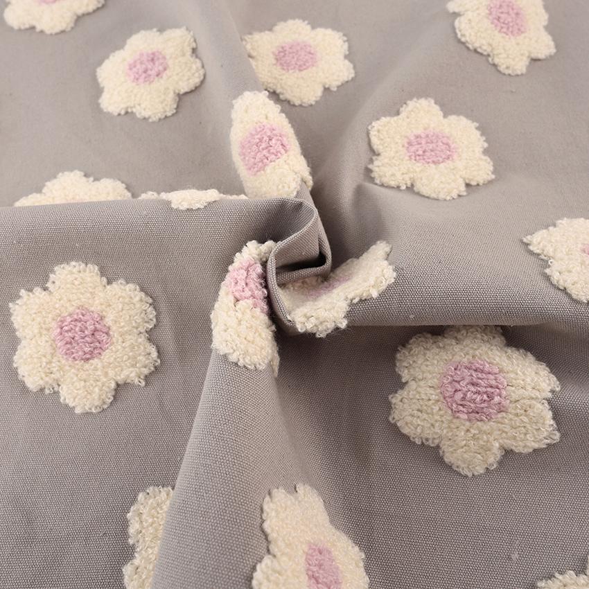 Tufting like 花柄 タフティング風凹凸刺繍 50cm単位 | 切売り Tufting like 花柄 タフティング風凹凸刺繍 50cm単位 | 切売り