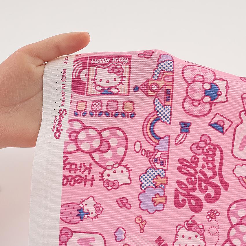 sanrio（サンリオ） 生地 布 ハローキティ 4WAY柄 オックス 50cm単位