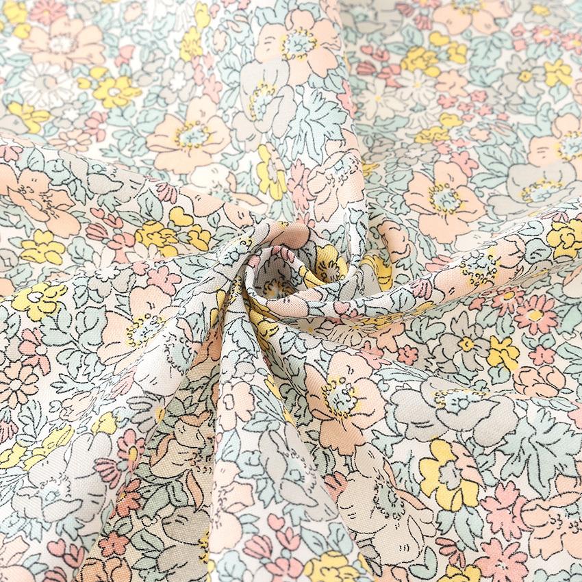 PCH様ハンドメイド❤️軽量ボアケット　シングル　ブランケット　リバティ　ベッツィ LIBERTY.（リバティ） 手作りキット 簡単 リバティプリント ラミネート