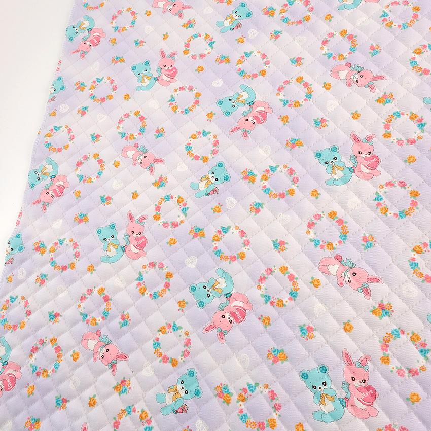 激レア！希少！うさるさん。　はぎれ　生地　キルティング クラフトハートトーカイ クマ&うさぎ柄 オックスキルト 50cm単位｜切