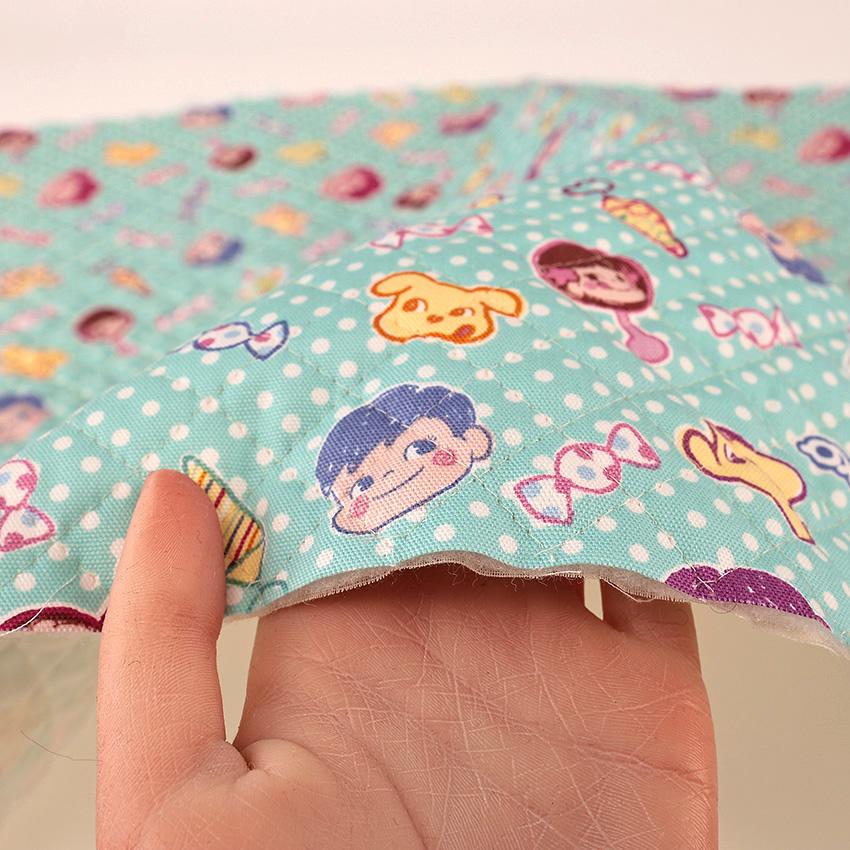 クラフトハートトーカイ ペコちゃん クレヨン オックスキルト 50cm単位