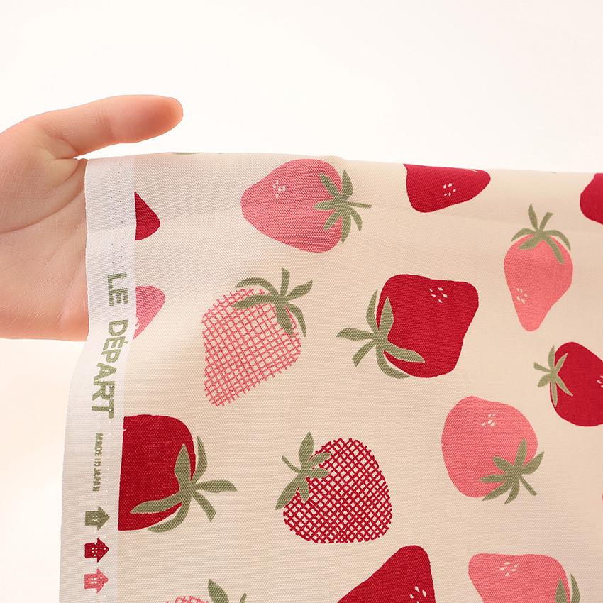 期間限定お値下げ！正規品　新品　未使用　グッチ　ストロベリー　いちご　タイツ imgrc0116526449.jpg