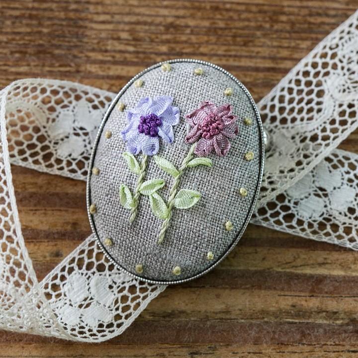 刺繍 キット Piece ポリトリエさんのリボン刺しゅうキット ハナコトバ ブローチ Dahlia ダリア 手芸材料の通販シュゲールyahoo 店 通販 Yahoo ショッピング