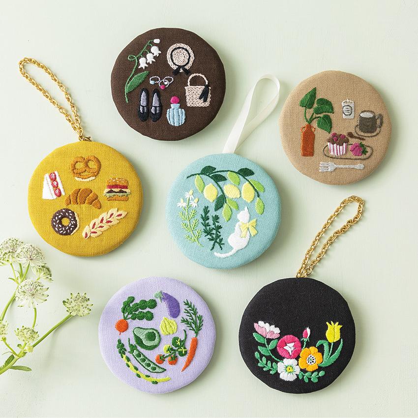 アンティーク ドングリ小花刺繍 極細糸ファインリネンクロス ヘムステッチハンカチ 3つの小さな庭 BOXセット | Sunny Thread 刺繍キット | Chez aya