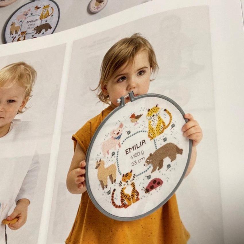 輸入刺繍キット RICO Baby birth animal hoop(フープ付) クロス