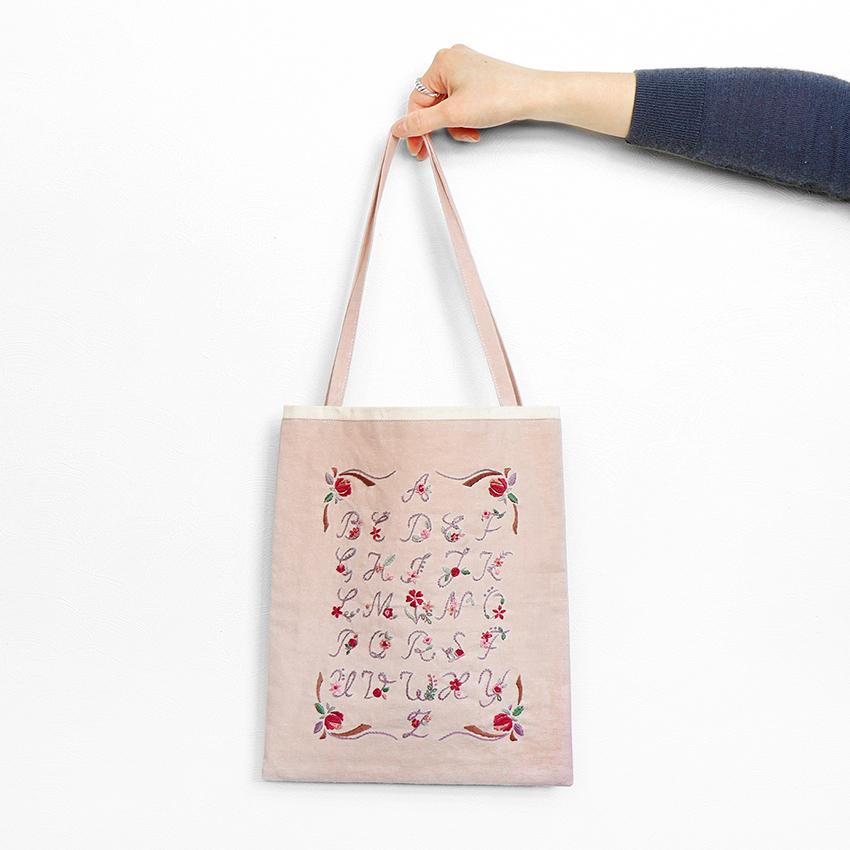 FABLE マッシュルーム刺繍入りベルベットサークルバッグ